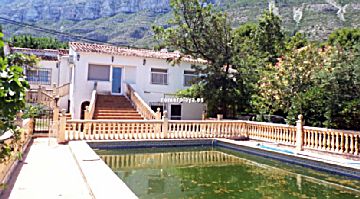 Imagen 1 Venta de casa con piscina en Dénia