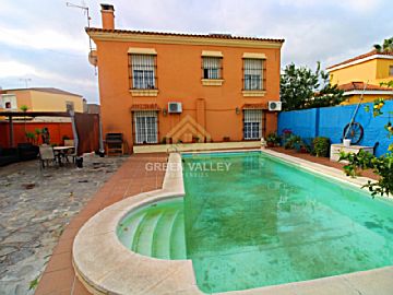 Foto 1 Venta de casas/chalet con piscina en Algeciras, El Rinconcillo