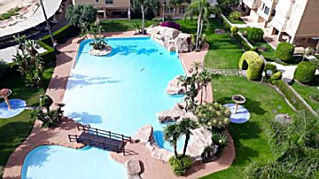 Venta de piso con piscina y terraza en Playa San Juan (Alicante)