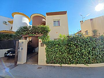 Imagen 1 Venta de piso con piscina en Pedanías y Barrios Rurales (Albacete), AYAMONTE - HUERTA BEAS