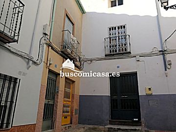 Imagen 1 Venta de casa en Zona Hospital (Jaén)