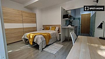 imagen Alquiler de estudios/loft con terraza en Ripollet