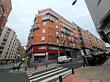 Foto Venta de piso con terraza en Iralabarri (Bilbao), Iralabarri