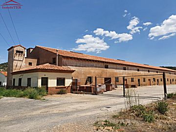 Foto Venta de nave industrial en Pedanías (Teruel), San Julián