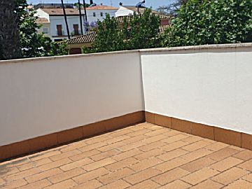 20230519_142148.jpg Venta de dúplex con terraza en Prado del Rey, zona ambulatorio