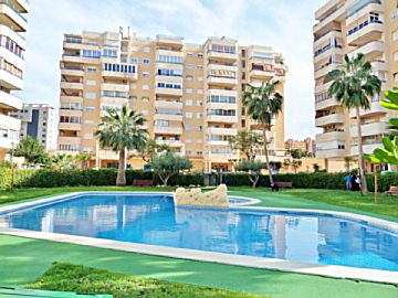 Foto Venta de piso con piscina y terraza en Playa San Juan (Alicante), Playa San Juan