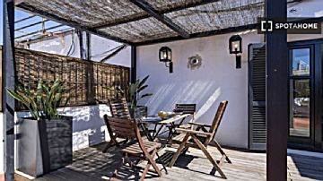imagen Alquiler de estudios/loft con terraza en Sant Antoni (Barcelona)