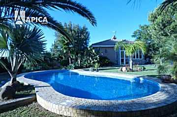Imagen 1 Venta de casa con piscina en Barriada El Marquesado (Puerto Real)