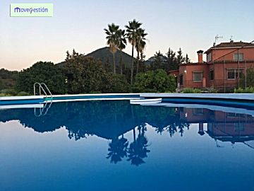 Foto Venta de casa con piscina y terraza en El Bosque, La zarza