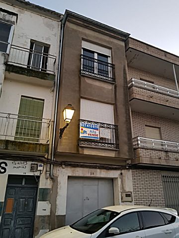 Imagen 1 Venta de piso en Montehermoso