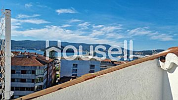  Venta de piso con terraza en Santa María do Porto de Marín